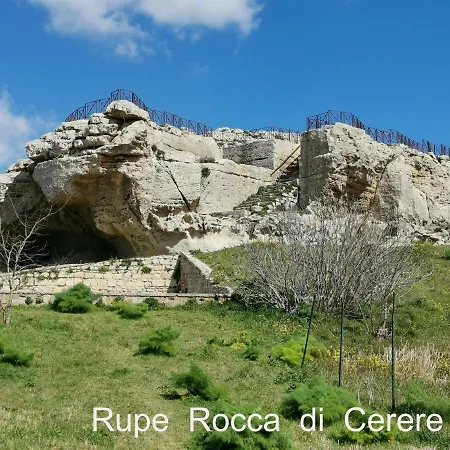 Appartamento Rocca Di Cerere 